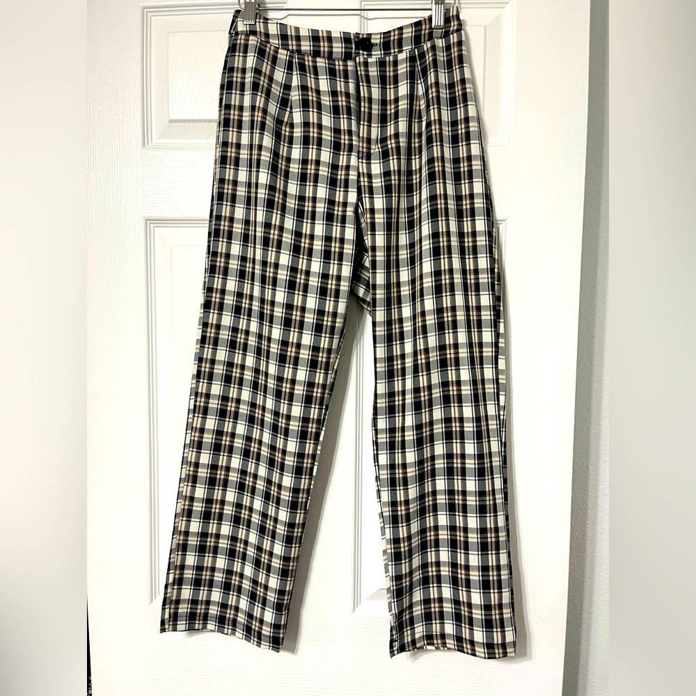 Straight leg plaid women’s pants.